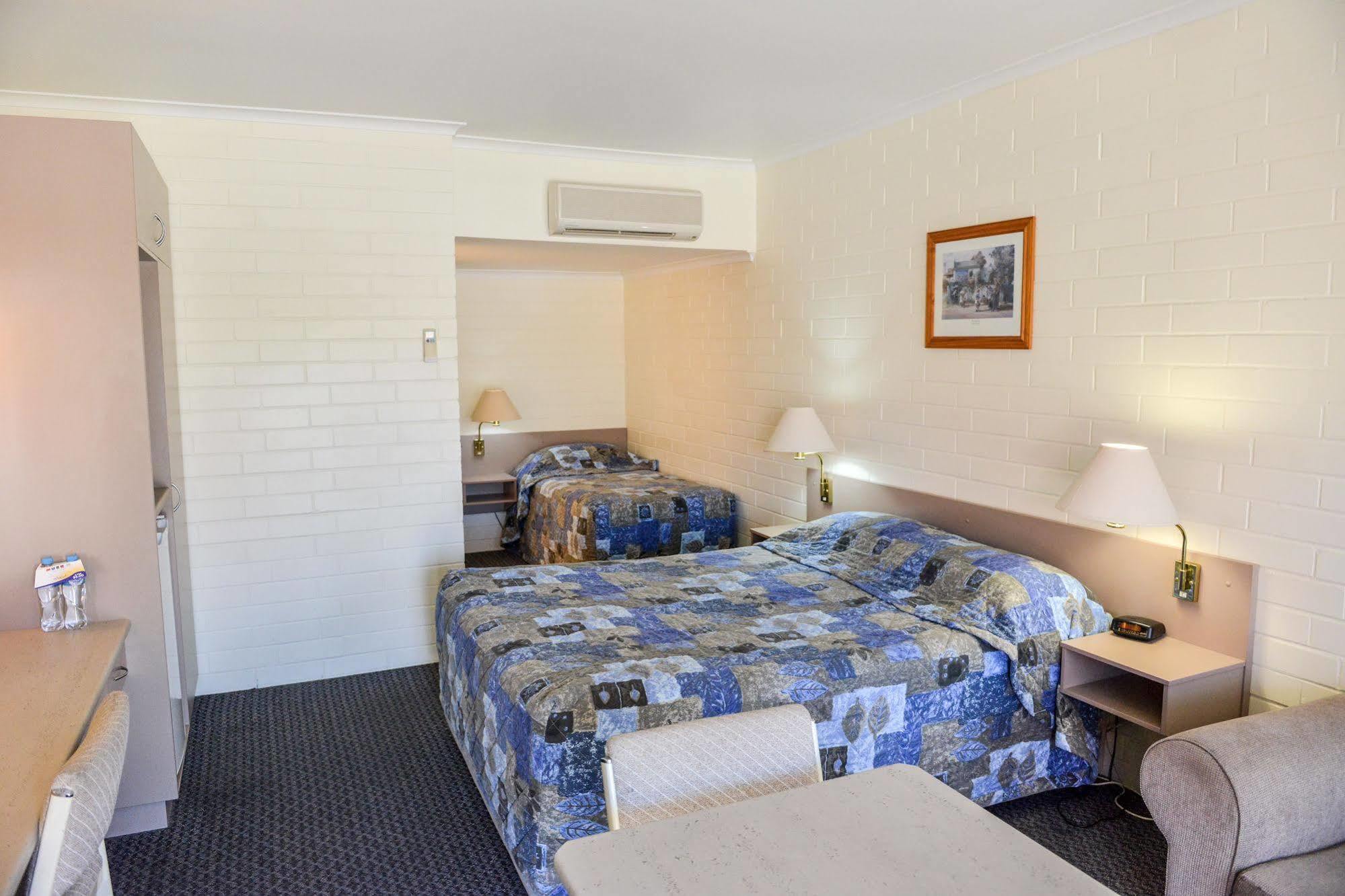 Pioneer Motel Goondiwindi Exteriör bild