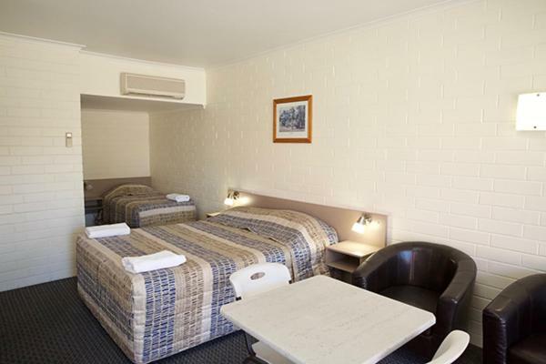 Pioneer Motel Goondiwindi Exteriör bild